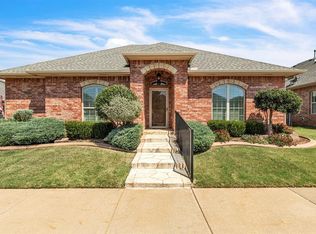 10348 Hawthorn Dr, Oklahoma City, OK 73120