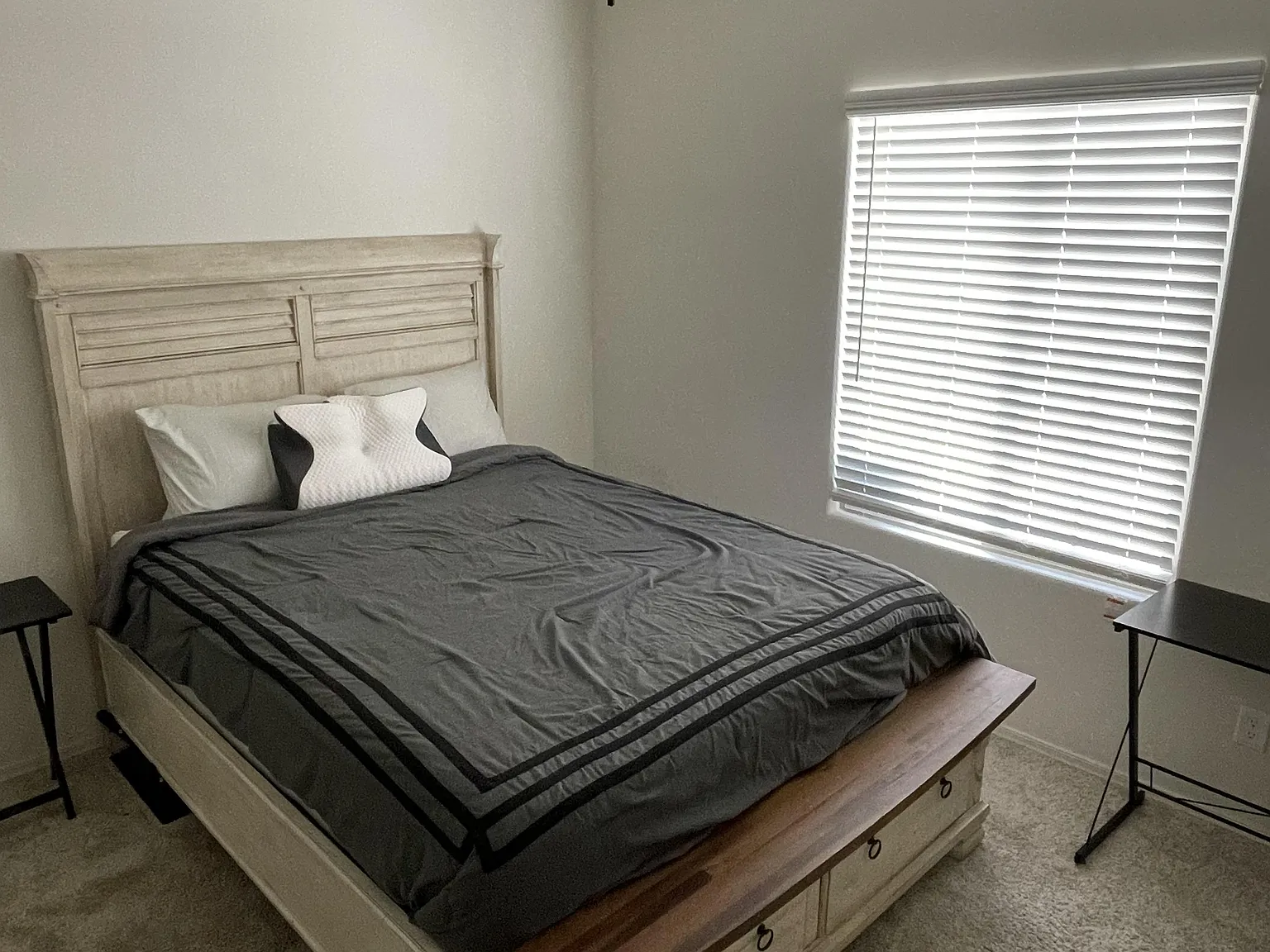 1 bed, 1.0 bath, 1808 sqft, $1,122 — Photo 1