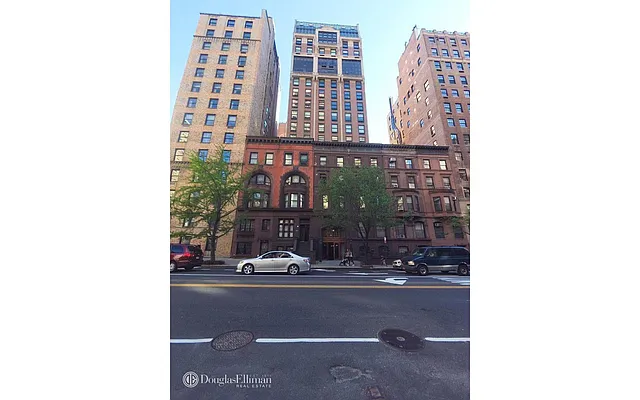 Rented by Douglas Elliman | media 10