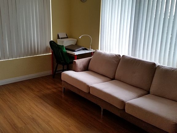 4th image of 1170 Golden Springs Dr Unit D