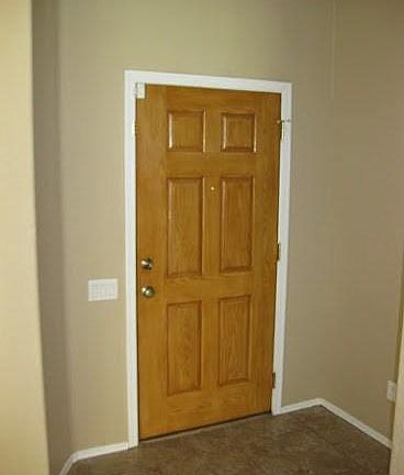 3rd image of 867 E Bellerive Pl