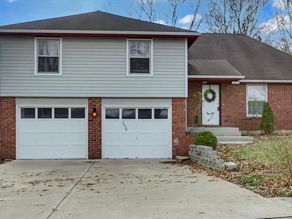 2024 N McCoy St, Independence, MO 64050