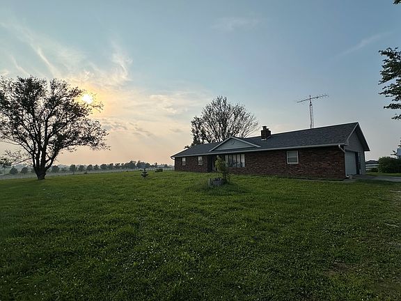 2nd image of 32308 Us Highway 136