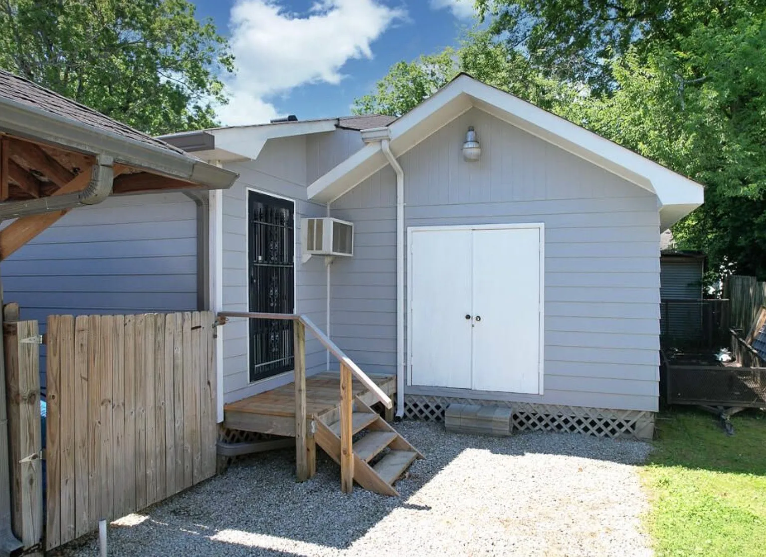Studio, 500 sqft, $800 — Photo 4