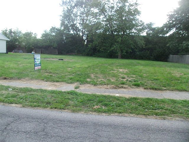 1st image of 517 Uncapher Ave