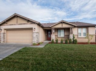 2379 S Orangewood Dr, Fresno, CA
