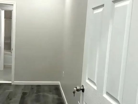 4th image of 67 Bayard St APT 3