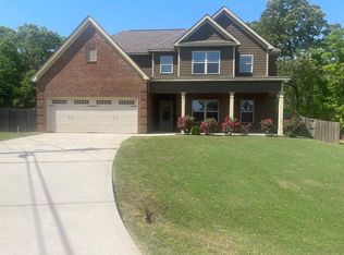 24 Fast Ln, Seale, AL 36875