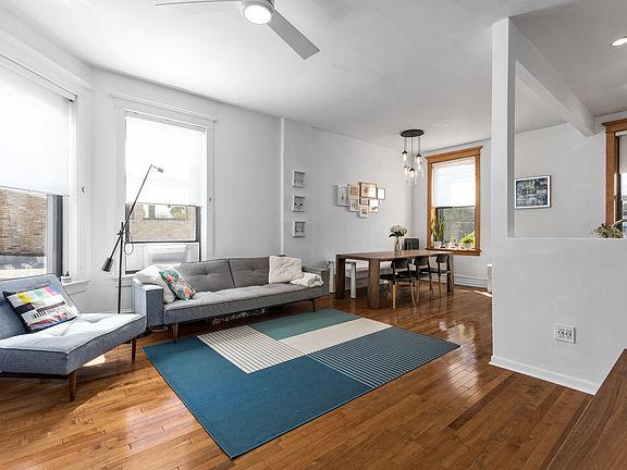 2nd image of 3762 N Lakewood Ave #3S