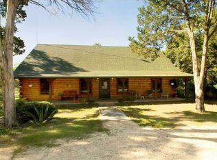 320 The Oaks Blvd, Elgin, TX 78621