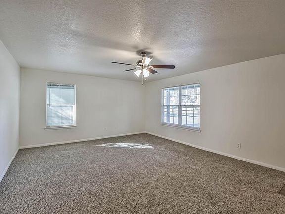 5th image of 24911 Woodway Ct