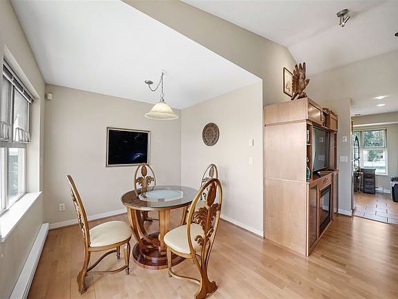 4th image of 3855 Pender St #35
