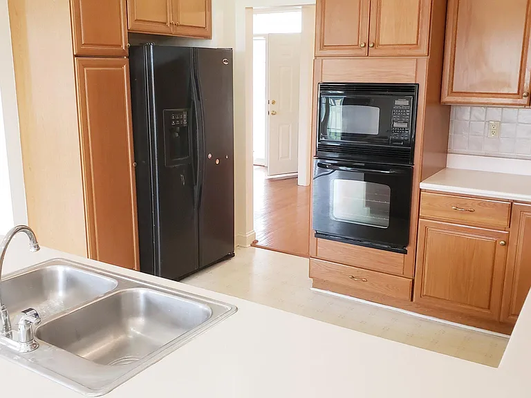 14 Hayworth Cir — Photo 5