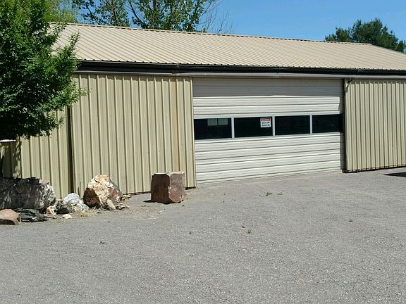 1,845 Sq.Ft. Detached Shop