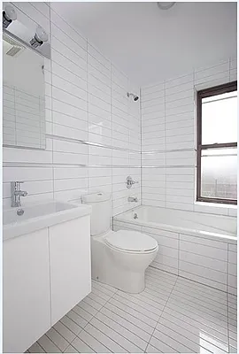 Sold by Marcus & Millichap Real Estate Investment Services Inc | media 4