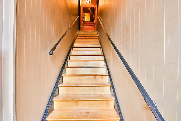 Rented by Platinum Properties | media 8