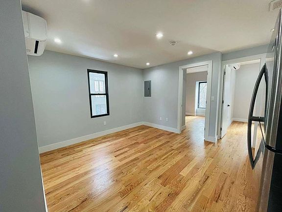 2nd image of 255 Halsey St