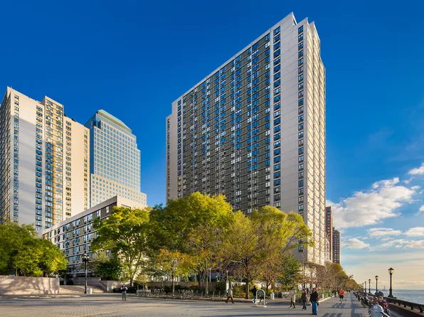 355 South End Avenue