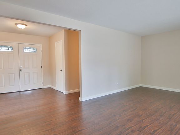 5th image of 26212 Pumalo St