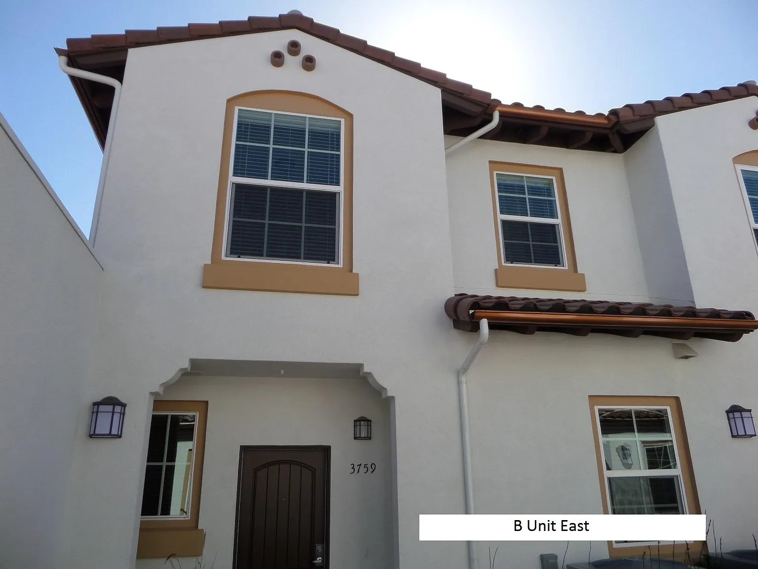 2 bed, 2.5 bath, 1320 sqft, $4,185 — Photo 3