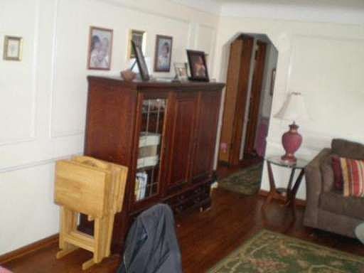 5th image of 18130 Holland Ave