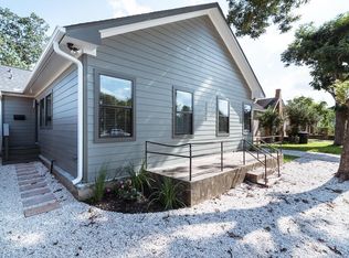 1919 Lombardy St, Houston, TX 77023