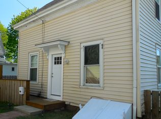 32 1/2 Warner St, Gloucester, MA 01930