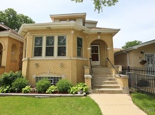 3626 N Neva Ave, Chicago, IL 60634