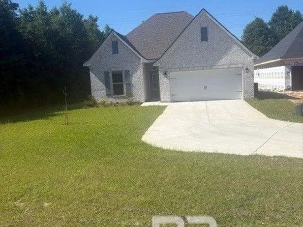 400 Sutton Ln, Foley, AL 36535