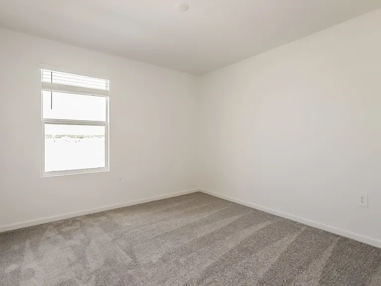 2866 Pennachio Dr — Photo 12