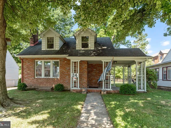24 Tyre Ave, Newark, DE 19711