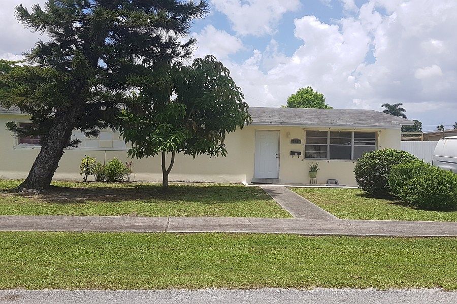 1st image of 20510 NW 25th Ave