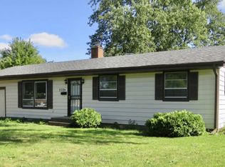 212 Thunderbird Trl, Carol Stream, IL 60188