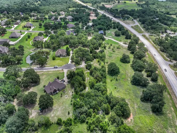 611 Joyce St, Weatherford, TX 76085