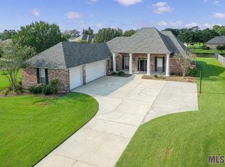 38258 Lakeview Ct, Prairieville, LA 70769