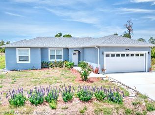 109 Fire Island Ave NE, Lake Placid, FL 33852