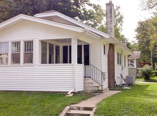 804 Bertch Ave, Waterloo, IA 50702