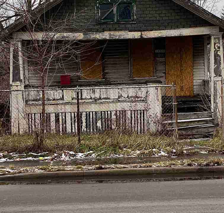 13333 Schoolcraft