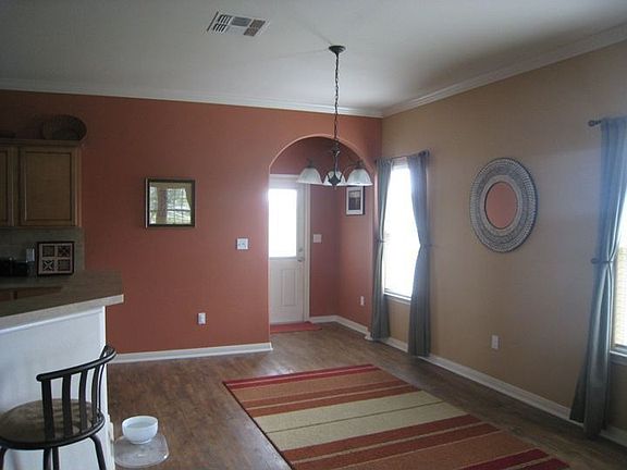 3rd image of 8001 Ventoso St
