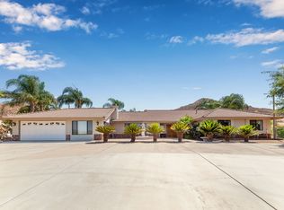 20205 Lounsberry Rd, Lake Mathews, CA 92570