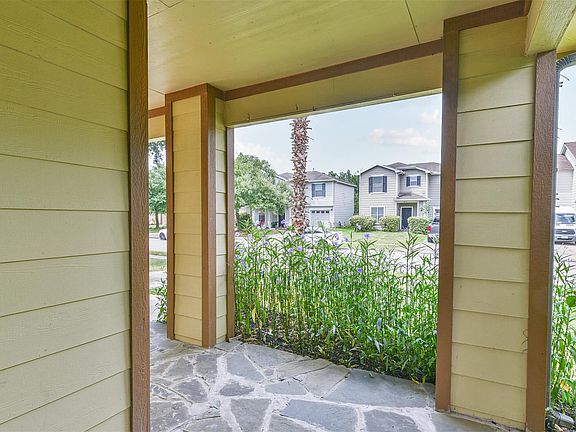 3rd image of 8142 Villandry Ln