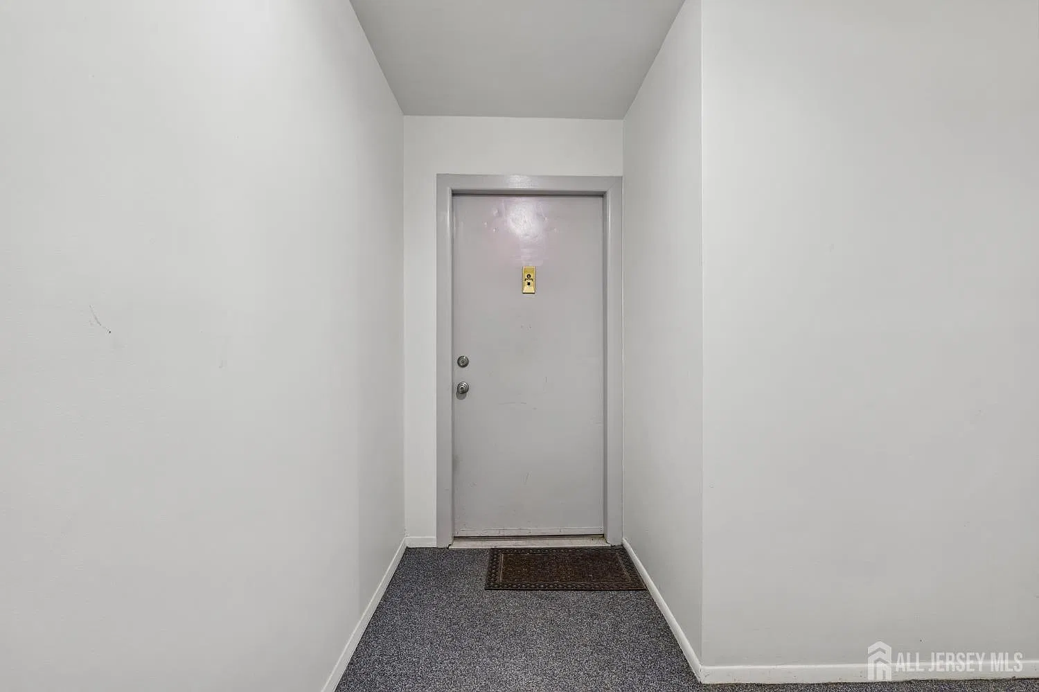 2 bed, 936 sqft, $2,500 — Photo 4