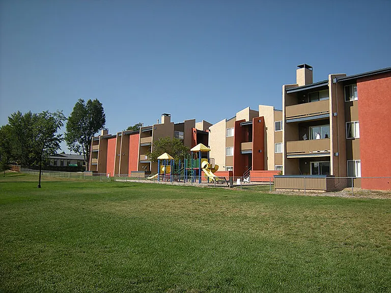 Greentree Village — Photo 17