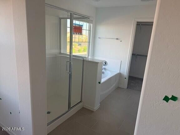 4th image of 3563 N 99TH Drive