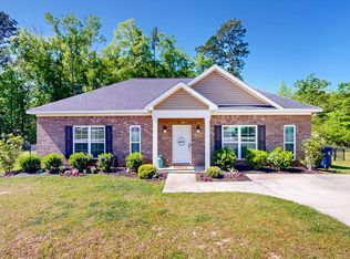 10 Beauville Dr, Kinsey, AL 36303