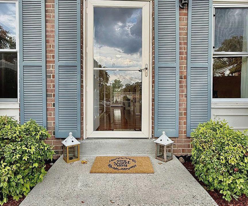 1st image of 2550 Chadwick Ct