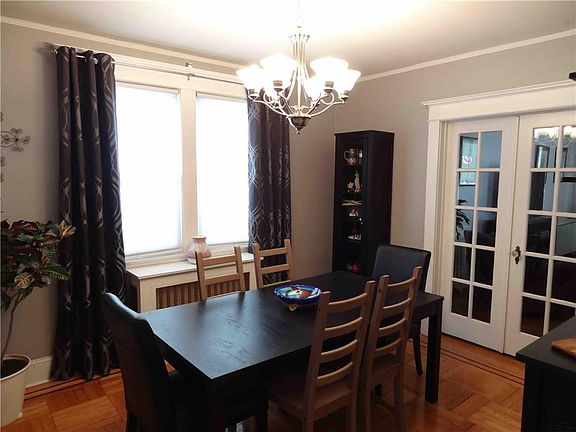 4th image of 46 Montell St