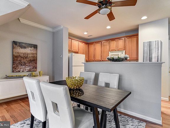 5th image of 31 Golden Ash Way #31A