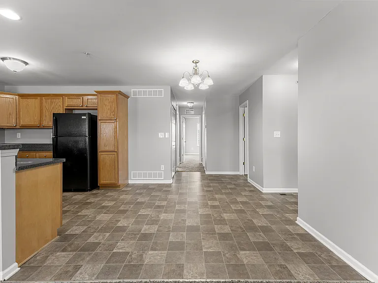 13165 Turnberry Ct — Photo 4