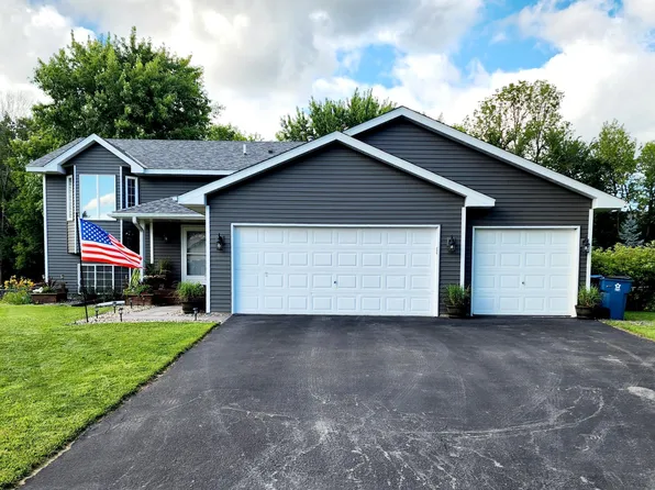 20860 Georgia Ave N, Forest Lake, MN 55025